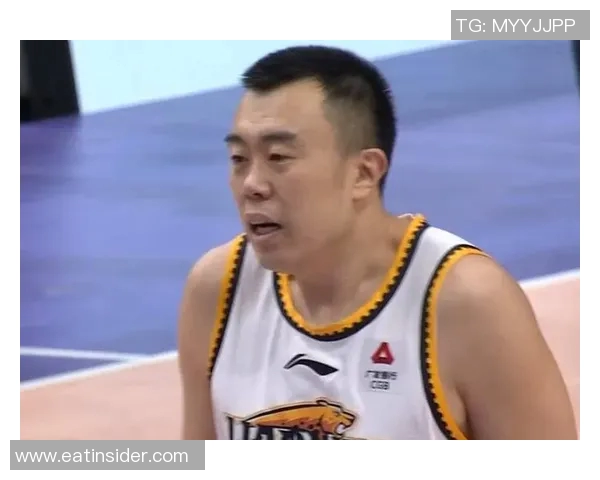辽宁队惨败CBA全明星赛，教练怒斥球员表现力不足